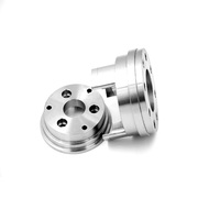 Accessoires de course automobile usinés avec précision par CNC, en aluminium léger ou acier inoxydable, pour une amélioration des performances
