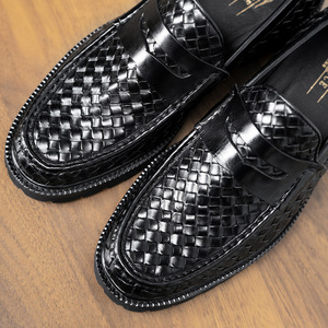 Chaussures habillées pour homme en cuir de vache véritable faites à la main de haute qualité Chaussures de cérémonie italiennes d'été Chaussures habillées Oxford pour homme - Product Image 6