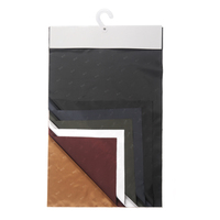 Tissu en taffetas de polyester 290T haute densité avec logo personnalisé en relief pour sacs de vêtements, tentes et doublures intérieures