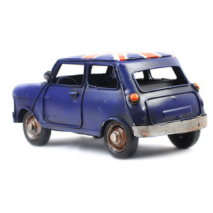 Mini modello di <span class=keywords><strong>auto</strong></span> con finitura anticata personalizzata classic bubble car giocattolo <span class=keywords><strong>in</strong></span> scala 1:18 per la raccolta come <span class=keywords><strong>regalo</strong></span> - Product Image 4