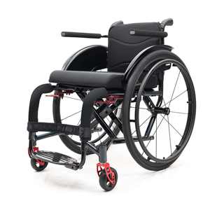 Largeur du siège personnalisée Anneau de poignée large et léger <span class=keywords><strong>Fauteuil</strong></span> roulant de 22 pouces <span class=keywords><strong>Fauteuil</strong></span> roulant pliable <span class=keywords><strong>Fauteuil</strong></span> roulant manuel Chaise de sport - Product Image 1