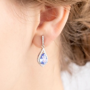 ต่างหูเพชรทรงหยดน้ำประดับแทนซาไนต์ทรงลูกแพร์ วงแหวนทองคำขาว 14K ต่างหูคลาสสิกสำหรับผู้หญิง - Product Image 2