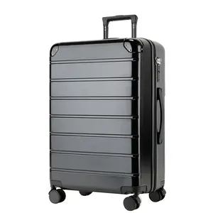 Wholesale High Quality Hard Shell Carry On Luggage Sets Cabin Luggage For Outdoors Trolley Bag Manufacturers