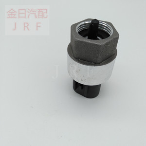 Sensor de Velocímetro Hyundai 96420-2D500 5S4957 para Reemplazo y Reparación de Vehículos Medianos y Pesados - Product Image 3