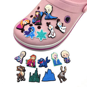 Décorations de chaussures Frozens mignon PVC plastique caoutchouc boucle Anna sabot breloques de chaussures mignon <span class=keywords><strong>Elsa</strong></span> princesse décoration bricolage accessoires - Product Image 3