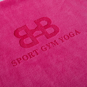 ผ้าขนหนูออกกำลังกายแบบถักสีพื้นขายดี ผ้าเช็ดตัวเย็นสำหรับเล่นกีฬาและผ้าเช็ดตัวไมโครไฟเบอร์สำหรับฟิตเนส - Product Image 5