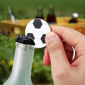 Football <span class=keywords><strong>tire</strong></span>-<span class=keywords><strong>bouchon</strong></span> ouvre-bouteille porte-clés créatif en alliage <span class=keywords><strong>de</strong></span> Zinc ballon <span class=keywords><strong>de</strong></span> Football en forme <span class=keywords><strong>de</strong></span> porte-clés ouvre-bière pendentif ouvre-bouteille cadeau - Product Image 6