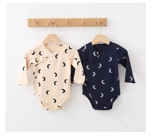 Vêtements pour bébé fille 0-4 mois, barboteuse en velours côtelé à manches longues pour bébé 0-6 mois, 100% coton, fermeture à boutons durable - Product Image 4