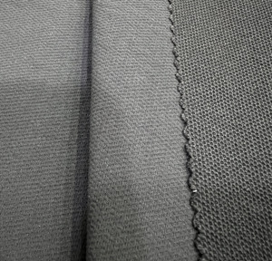 Tissu tricoté en maille piqué simple, couche d'air respirante, en polyester et élasthanne, pour vêtements de sport - Product Image 1