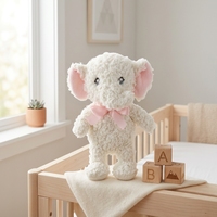 Peluche Éléphant Blanc Brodé Personnalisé en Gros, Rembourrage Coton PP, Nœud Rose en Maille, Doudou Doux en Polaire, Animal en Peluche
