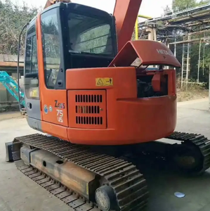 Excavatrice sur chenilles d'occasion Hitachi ZX75 7 tonnes en parfait état, faible nombre d'heures de travail, excavatrice d'occasion pour le creusement - Product Image 3