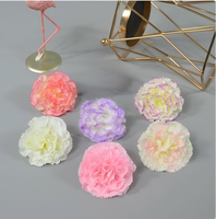 Vente en gros de tiges de carnations en soie modernes faites à la main, fleurs artificielles en vrac, décoration de mariage, de fête et d'événements, centres de table réutilisables