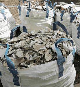 Bolsas Jumbo FIBC de PP para 1000 kg, Antiestáticas Industriales para Productos Químicos, Arena, Piedra y Construcción - Product Image 2