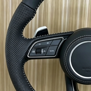 Volant en cuir style RS à <span class=keywords><strong>prix</strong></span> d'usine, Plug and Play pour <span class=keywords><strong>Audi</strong></span> R8 TTRS C6 C7 C8 A3 A4 A6 A8 S4 S5 S7 SQ5 RS3 RS5 RS7 - Product Image 6