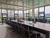 Maison conteneur modulaire préfabriquée en acier, conception en kit pour usage scolaire ou bureautique, espace de vie moderne
