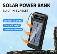 Batterie Externe Solaire Portable Grande Capacité avec Câble Intégré Chargeur Partagé 10000 20000 50000 mAh pour Camping en Plein Air