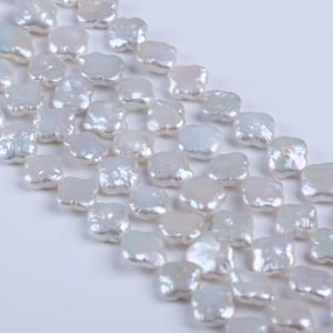 Cadena de Perlas de Agua Dulce Naturales Barrocas Sueltas en Forma de Trébol Blanco de 12-13 mm de Zhuji, Accesorio Semiterminado - Product Image 1