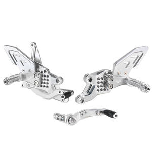 YAMAHA YZF-R7 2021-2023motosiklet aksesuarları için CNC ayarlanabilir arka seti ayak istirahat rearset footrest (alüminyum alaşım) - Product Image 2
