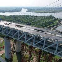 Puente Peatonal Duradero con Estructura de Acero, Viga Metálica Personalizada, Diseño Prefabricado para Cruce Comunitario