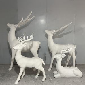 Escultura Decorativa em Fibra de Vidro com Acabamento em Arenito, Formato de Cervo, Feita à Mão, Impermeável, para Ambientes Internos e Externos - Product Image 3