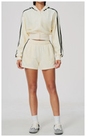 Ensemble de survêtement brossé 2 pièces pour femme, veste à capuche zippée et short, ensemble décontracté uni pour la course et l'entraînement