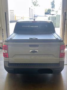 Couverture de lit dur <span class=keywords><strong>en</strong></span> aluminium rétractable Offres Spéciales pour couvercle de tonneau de volet roulant de camionnette Navara pour verrouillage Ram F150 GMC Tundra - Product Image 6