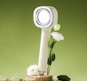 Pomme de douche à main à double mode de filtration, pressurisation, écologique, nourrissante pour la peau, déchloraant, pour utilisation en appartement - Product Image 1