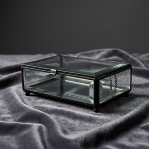 Boîte de rangement pour bijoux en verre biseauté avec cadre en métal noir de luxe pour la décoration de la maison - Product Image 4