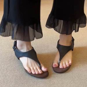 French Retro Fashion Clip Toe Flip Flops Ladies Wedge Heel T Strap Minimalist All Match Casual Beach <b>Sandals</b> - Product Image 2