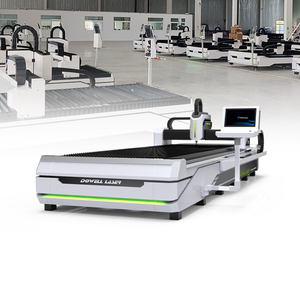 1530 Laser Gesneden Roestvrijstalen Ijzeren Plaat 2kw 3kw 3000W 4000W 6000W 1000W Lasersnijders Metalen <span class=keywords><strong>Cnc</strong></span> Fiber Lasersnijmachines - Product Image 1