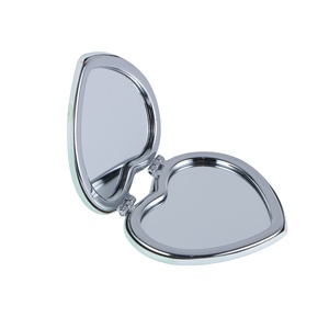 Tùy Chỉnh Bán Buôn <span class=keywords><strong>Mini</strong></span> Kim Loại Khung Hình Trái Tim Trang Điểm Nhỏ Gọn Mỹ Phẩm Cầm Tay Lash Lông Mi Make Up Có Thể Gập Lại Xách Tay Gương - Product Image 4