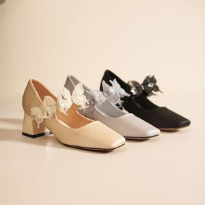 Escarpins Mary Jane en satin à bout carré, talon carré, décoration florale, talon moyen, tendance mode, chaussures pour femmes - Product Image 1