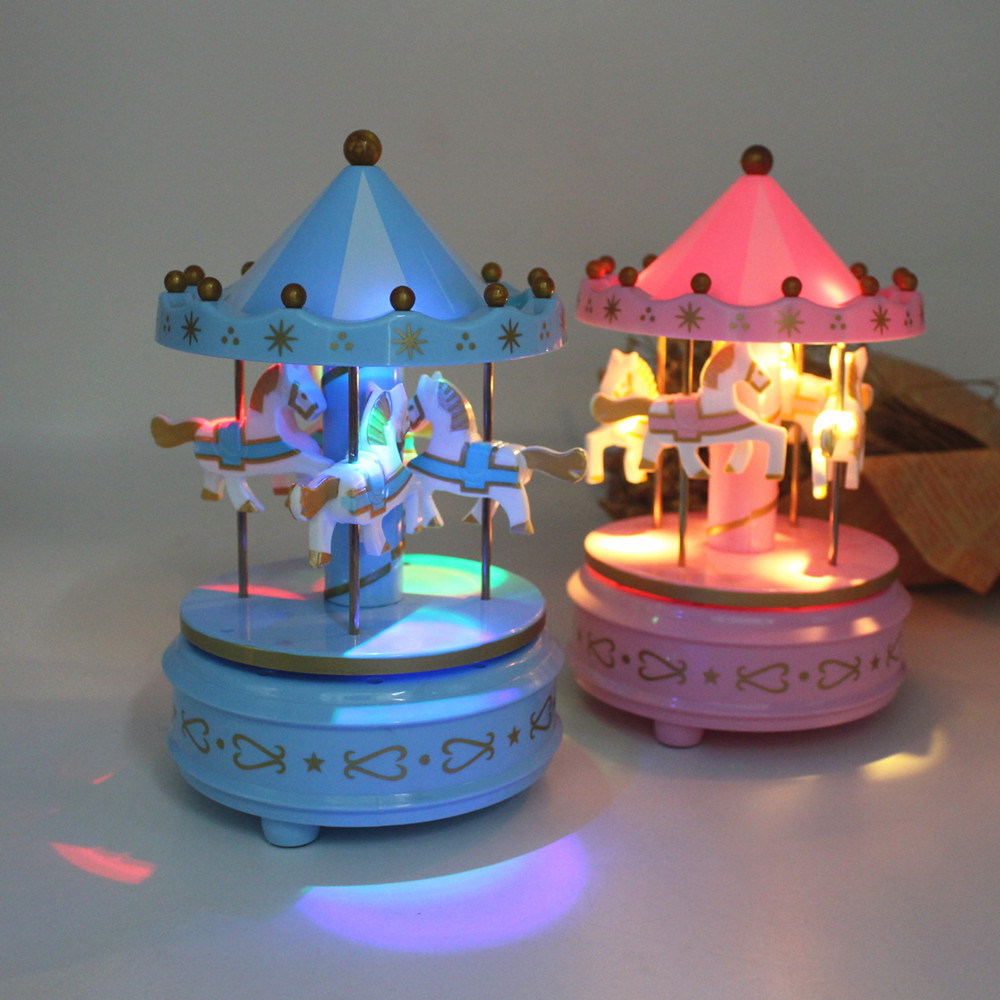 Товары для парка развлечений, товары для выпечки, игрушки для торта, карусель, Рождественская Веселая Музыкальная шкатулка с подсветкой