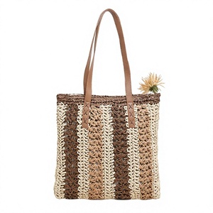 Nouveau Sac à Bandoulière Urbain Grande Capacité pour Femme 2026 – Tissé en Paille Marron et Polyester Vert, avec Blocs de Couleurs Bleus, Deux Bretelles et Fermeture Éclair - Product Image 2