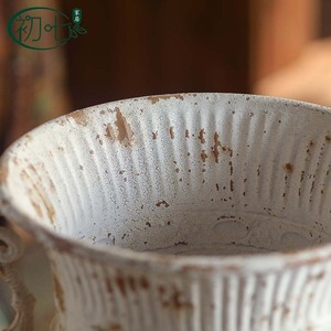 Maceta Yan Yujia de Estilo Francés, con Acabado Desgastado, en Forma de Trofeo, para Jardín Exterior, Decoración Rústica - Product Image 4