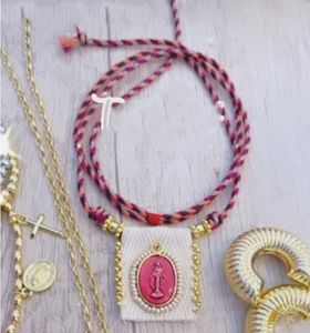 Collar escapularios San <span class=keywords><strong>benido</strong></span> Jesus hecho a mano para mujer - Product Image 1