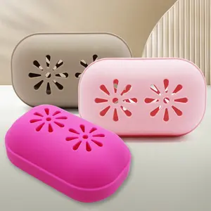 Portable anti-poussière respirant poudre bouffée stockage magnétique Silicone maquillage beauté oeuf mallette de rangement voyage maquillage porte-éponge