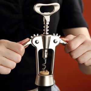 Ouvre-bouteille en alliage de zinc, <span class=keywords><strong>tire</strong></span>-<span class=keywords><strong>bouchon</strong></span> à ailettes robuste, <span class=keywords><strong>tire</strong></span>-<span class=keywords><strong>bouchon</strong></span> manuel multifonctionnel pour serveur, argent - Product Image 2