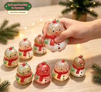 Ensemble de Squishies de Noël : Cloche, Nœud, Bonhomme de Neige, Arbre, Père Noël, Figurines Pailletées Douces au Toucher – Cadeau Idéal pour Enfants et Adultes – Vente de Fêtes