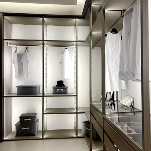 <span class=keywords><strong>Armoire</strong></span> murale contemporaine élégante - Dressing sur mesure en bois foncé avec éclairage LED intelligent pour maison de luxe - Product Image 2