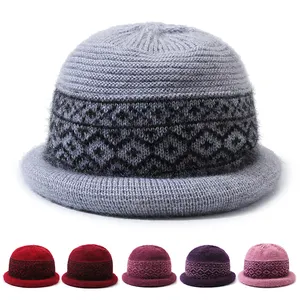 Custom Trendy Embellished Warm Dome Women's Knitted Winter Beanie For Outdoor Sports Hat