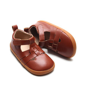 Zapatos de gelatina planos perforados de suela blanda para niños, soporte de arco antideslizante, sandalias ligeras para el tobillo, zapatillas para exteriores - Product Image 5