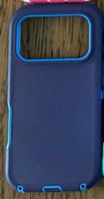 Bleu foncé