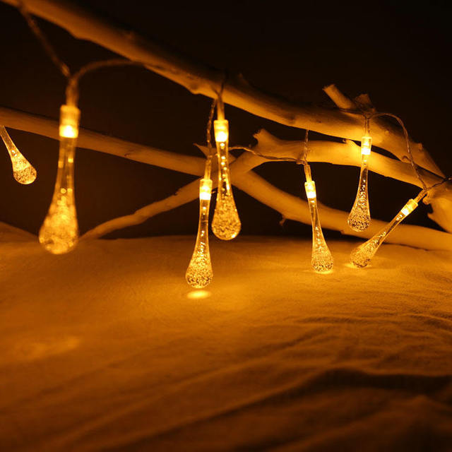 Hot Sell Handmade LED Water Drop Pendant Shaped String Light Waterproof Outdoor Garden Decoration Warm White LED String Light