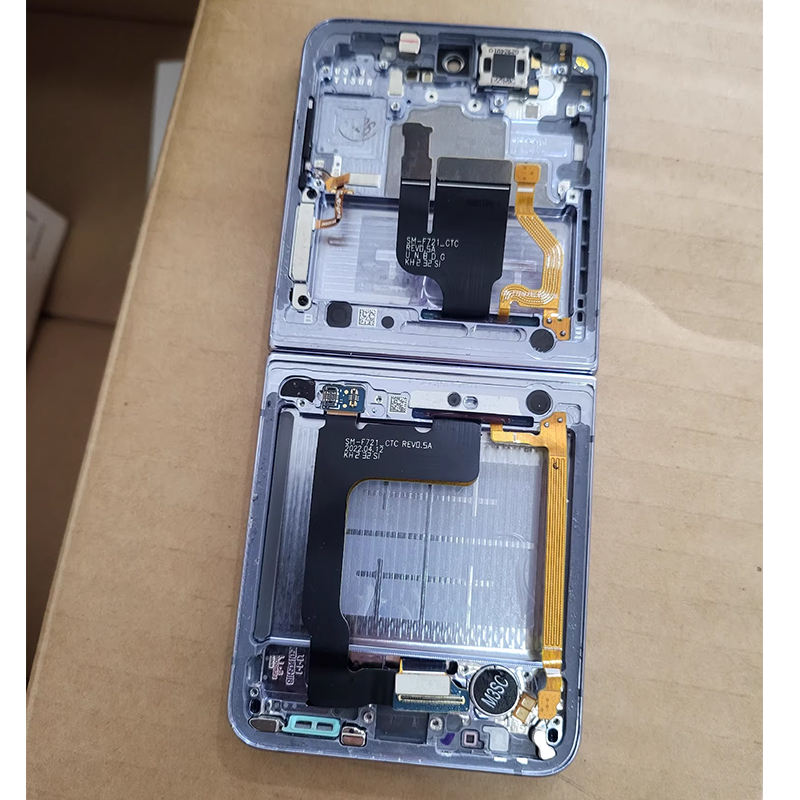 Pourpre avec le cadre