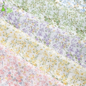 Tessuto in Chiffon Jacquard con Stampa Floreale Fresca, Motivo a Piccoli Fiori per Abiti <span class=keywords><strong>e</strong></span> Abbigliamento per Bambini - Product Image 1
