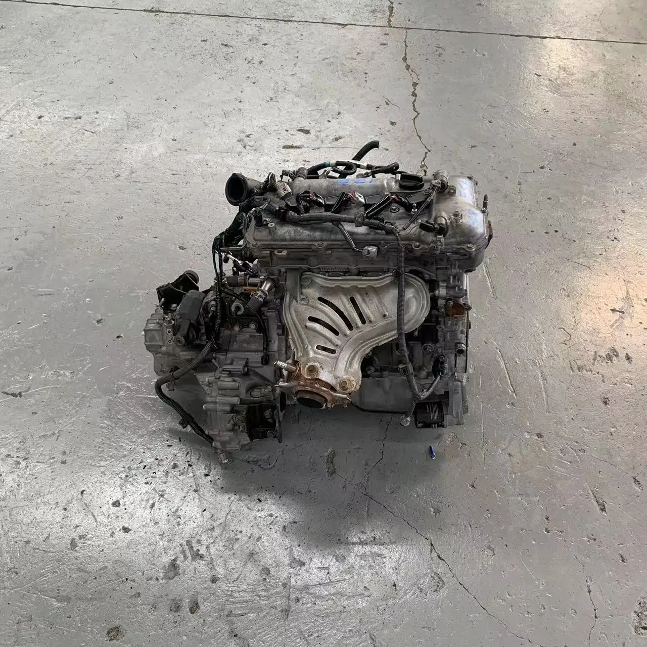 Toyota için yüksek kaliteli 1ZR benzinli motor