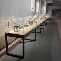 Vitrine murale pour bijoux avec éclairage LED, design écologique pour les bijouteries et les kiosques