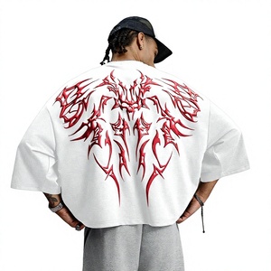 T-shirt oversize blanc pour homme, style streetwear, avec imprimé lettres en relief rouge au dos, manches courtes, col rond, en jersey de coton - Product Image 5