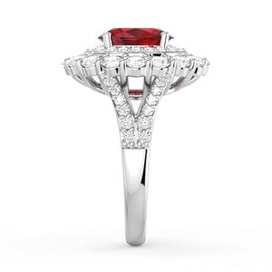 Bague vintage en or blanc 14 carats avec rubis rouge vif taille ovale personnalisée, halo floral double couche de diamants et sangle pavée de diamants - Product Image 3